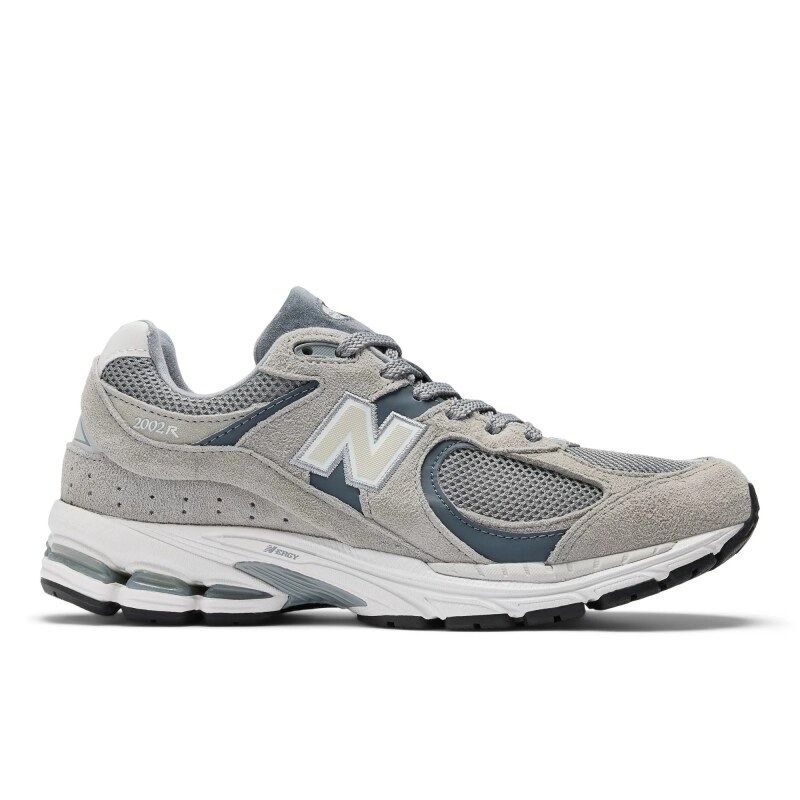 2002R zapatos